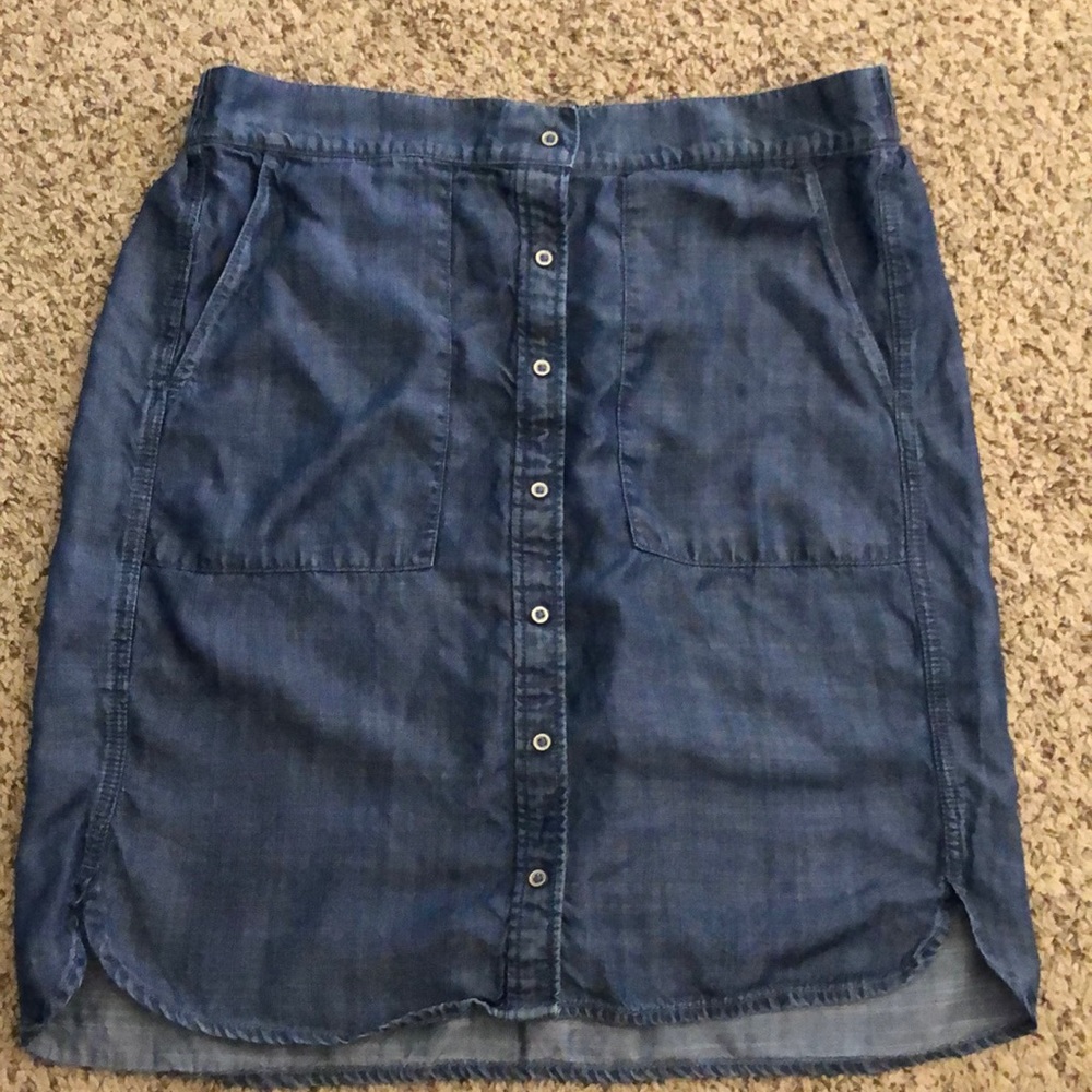 Loft outlet skirt